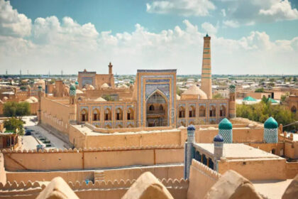 sunset view kalta minor minaret 1 1 उज़्बेकिस्तान और चीन ने रोमांचक नए पर्यटन स्थलों का अनावरण किया