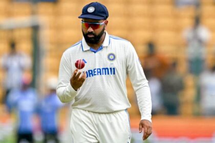tipooub rohit sharma captain afp 625x300 29 October 24 "क्या आईए प्रतिक्रियाशील कप्तान था?": दिनेश कार्तिक ने पुणे टेस्ट में रोहित शर्मा के नेतृत्व की आलोचना की