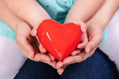 up gets its first paediatric heart centre at sgpgims उत्तर प्रदेश ने जन्मजात हृदय रोग से निपटने के लिए पहले बाल हृदय केंद्र का उद्घाटन किया, ईटी हेल्थवर्ल्ड