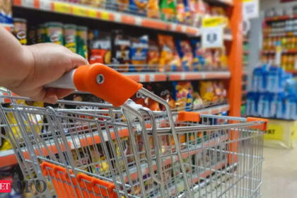what q2 numbers say about fmcg health costs quick commerce surge and climate hit एफएमसीजी स्वास्थ्य के बारे में Q2 आंकड़े क्या कहते हैं? लागत, त्वरित वाणिज्य वृद्धि और जलवायु प्रभाव, ईटीसीएफओ