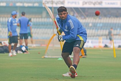 bqbsnvqo sarfaraz khan practice bcci 625x300 02 November 24 "कोई मतलब नहीं": संजय मांजरेकर ने सरफराज खान के बेतुके फैसले के लिए टीम इंडिया को जिम्मेदार ठहराया