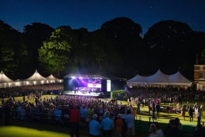 d4af101e 4181 4312 a57f 94d207e1 विंबलडन अंतर्राष्ट्रीय संगीत महोत्सव 2024 विश्व स्तरीय प्रदर्शन के साथ लंदन लौट आया, संगीत और कथा के उत्सव के लिए हजारों लोगों का स्वागत किया गया