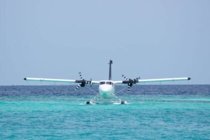 maldives 4 स्पाइसजेट 5 साल के अंतराल के बाद 2025 में सीप्लेन संचालन फिर से शुरू करेगा, इनोवेटिव क्षेत्रीय कनेक्टिविटी और पर्यटन विकास के लिए डी हैविलैंड के साथ साझेदारी करेगा।