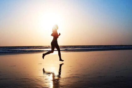 physical inactivity kills 32 lakh people a year need 10000 steps a day worlds largest study suggests शारीरिक निष्क्रियता से प्रति वर्ष 32 लाख लोगों की मौत होती है। प्रतिदिन 10,000 कदम चलने की आवश्यकता है? दुनिया का सबसे बड़ा अध्ययन एक शॉर्टकट सुझाता है, ईटी हेल्थवर्ल्ड