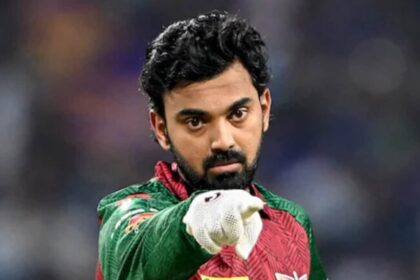 uqrm40e kl rahul 625x300 02 November 24 केएल राहुल को एलएसजी द्वारा आईपीएल नीलामी में फिर से खरीदा जाएगा? कोच जस्टिन लैंगर ने दिए बड़ी रणनीति के संकेत