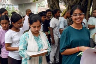 1792644368 photo Jammu And Kashmir Government Stipend Increase: J&K government doubles monthly stipend for MBBS, BDS interns to Rs 25,000 after renewed protests over delayed hike