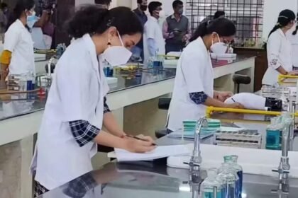 over 1000 mbbs seats in govt colleges open up too late for higher scorers Over 1,000 MBBS seats in govt colleges open up too late for higher scorers, ETHealthworld